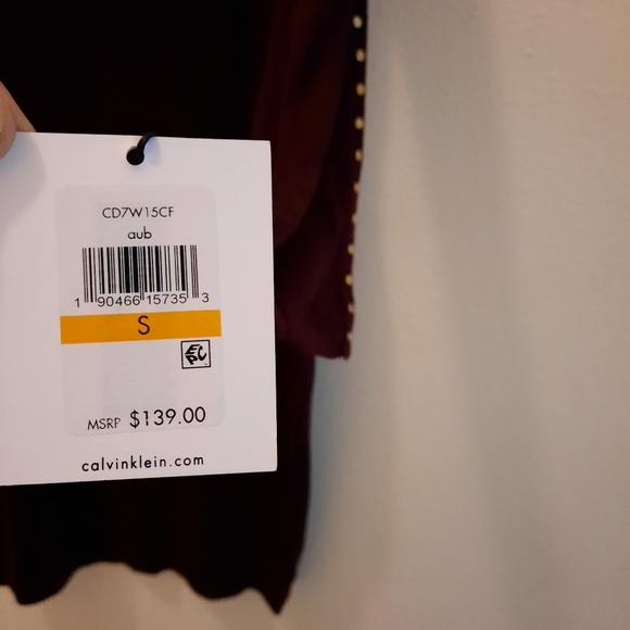 Calvin Klein - Picture 3 of 3